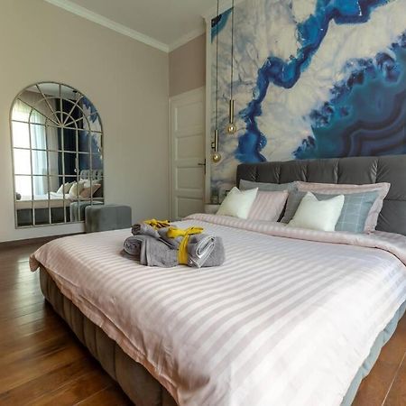 Top Central Design, 2 Bedroom, Ndk, Free Secured Parking Sofía Exterior foto